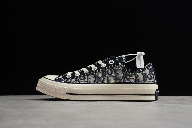 B23 OBLIQUE LOW SNEAKERS