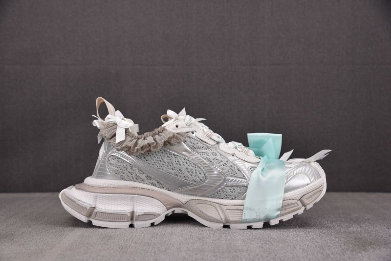 Ba1en*iaga 3XL SNEAKER