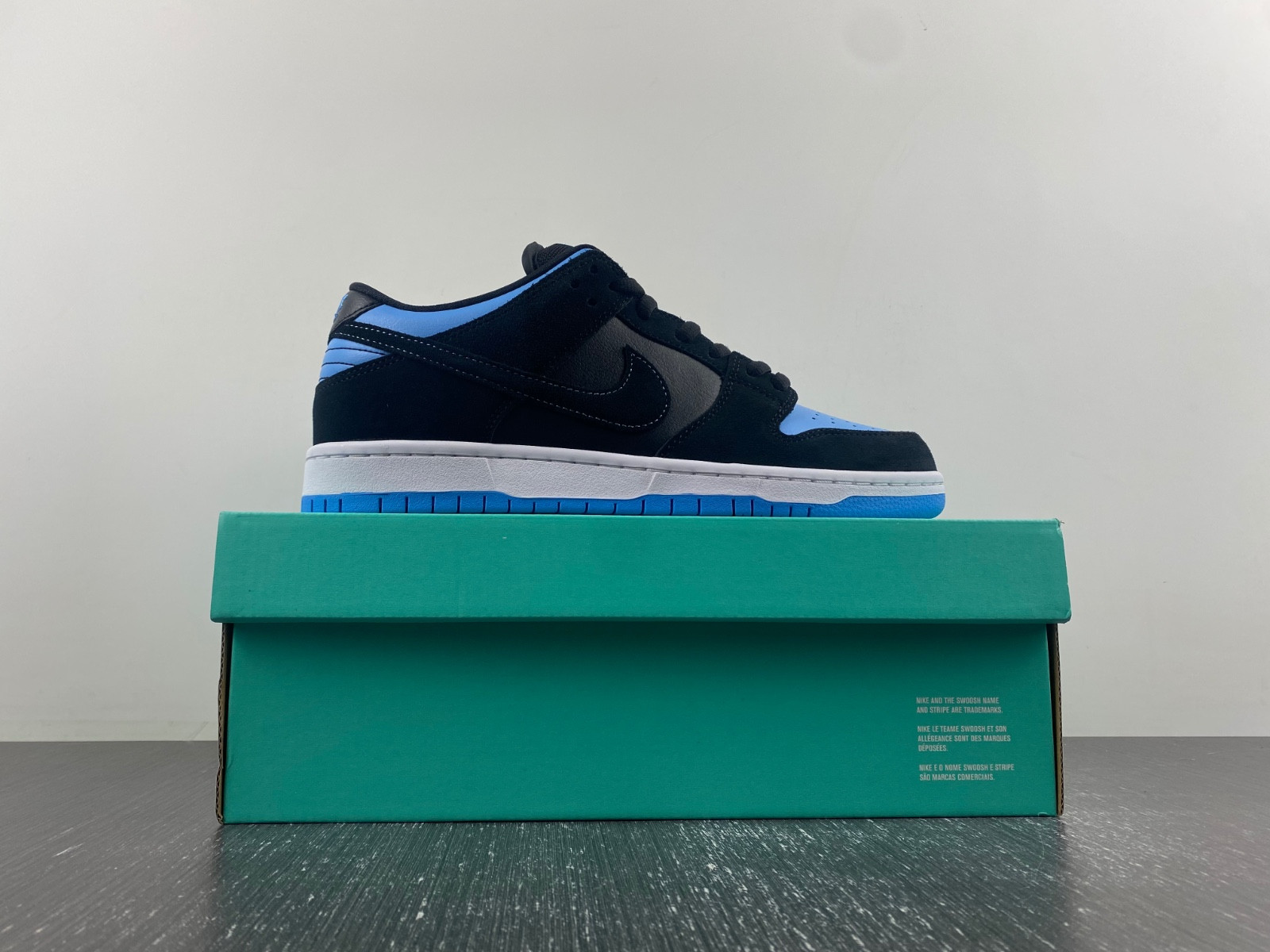Nike SB Dunk Low Black University Blue Men