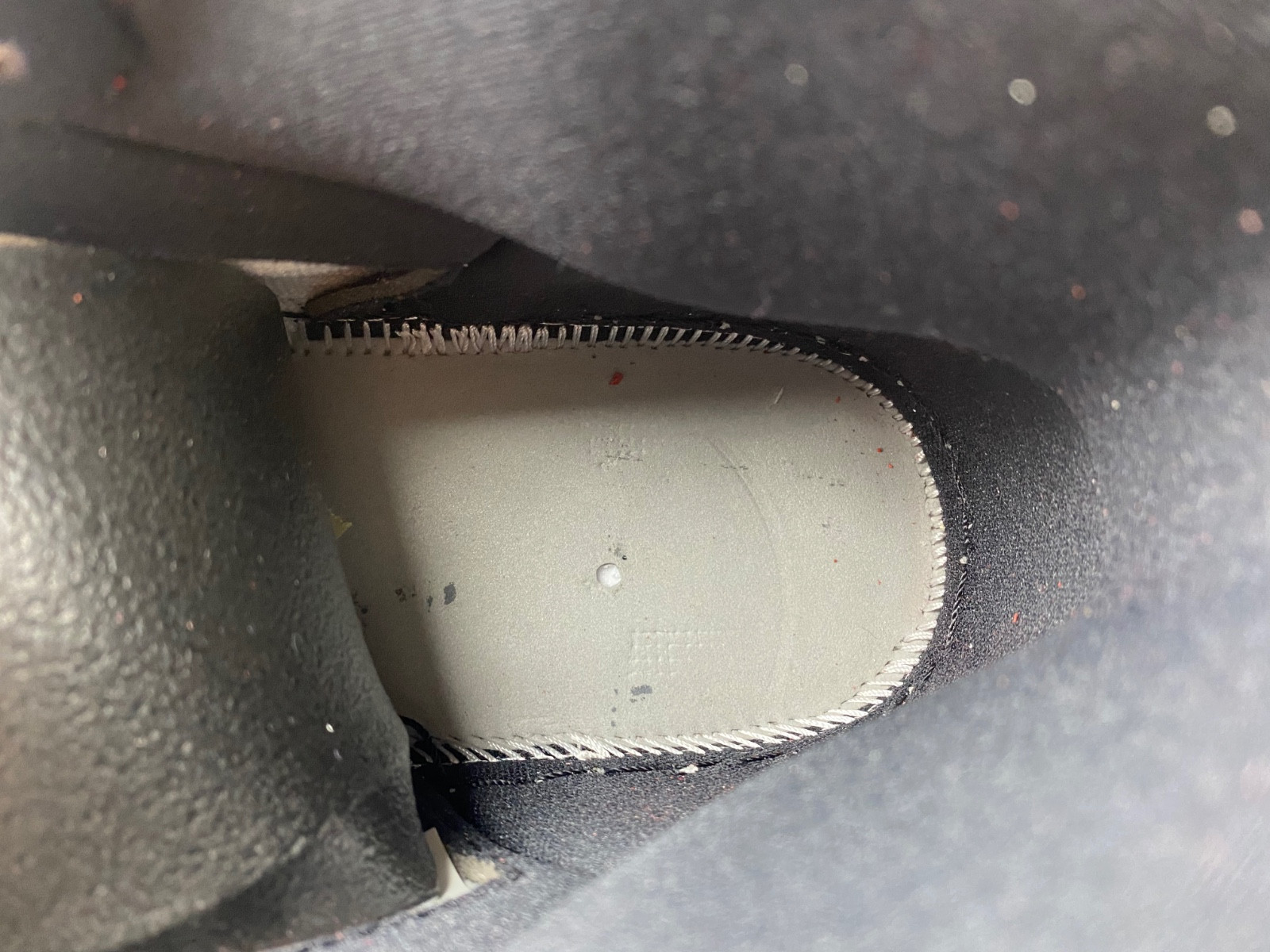 Jordan 1 Retro High OG Chicago Lost and Found DZ5485-612