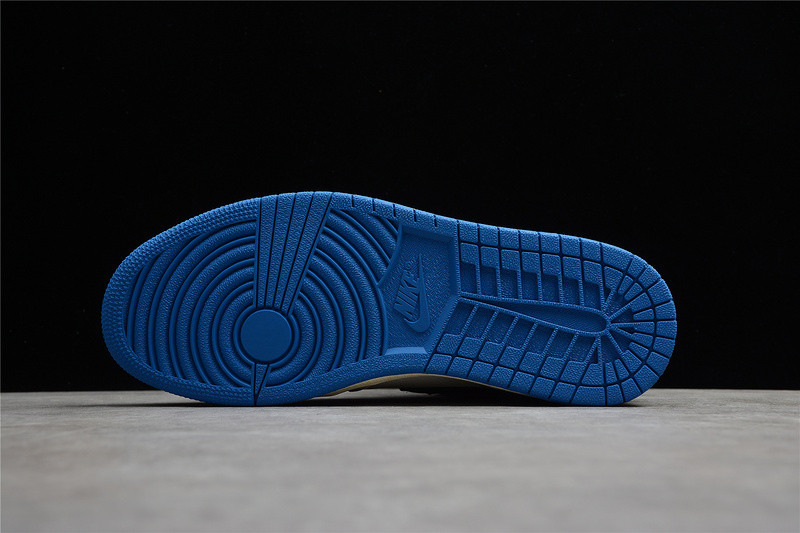 Air Jordan 1 Travis Scott DH3227-105