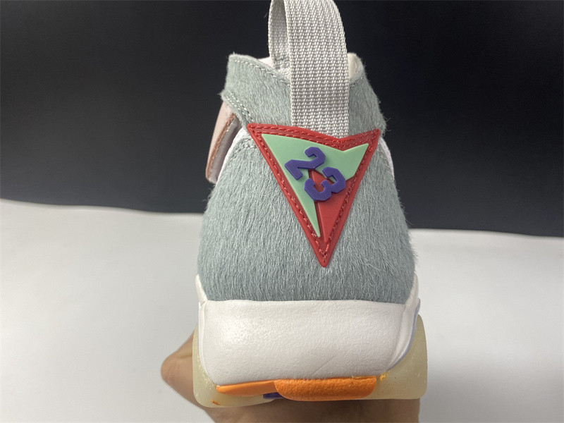 AIR JORDAN 7 “HARE 2.0” CT8528-002