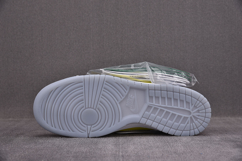 Nike Dunk Low Doernbecher Zoe DR7305-100