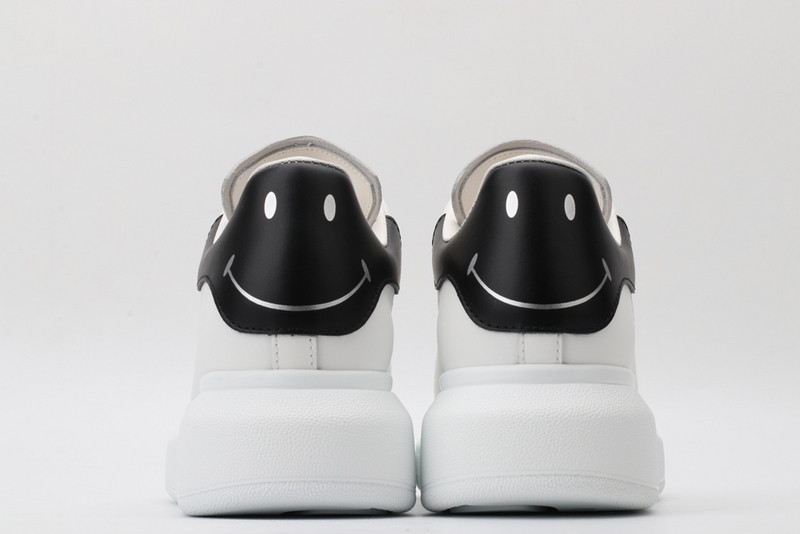 ALEXANDER MCQUEEN SNEAKER