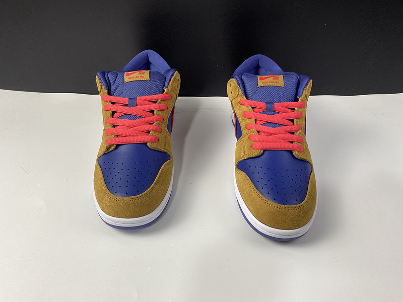 NIKE SB DUNK LOW REVERSE PAPA BEAR BQ6817-700