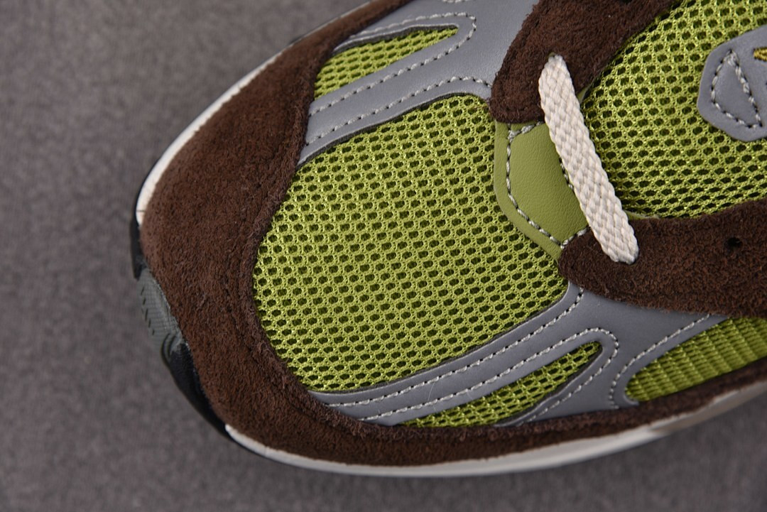 New Balance 991v2 KITH & Daniëlle Cathari U991CK2