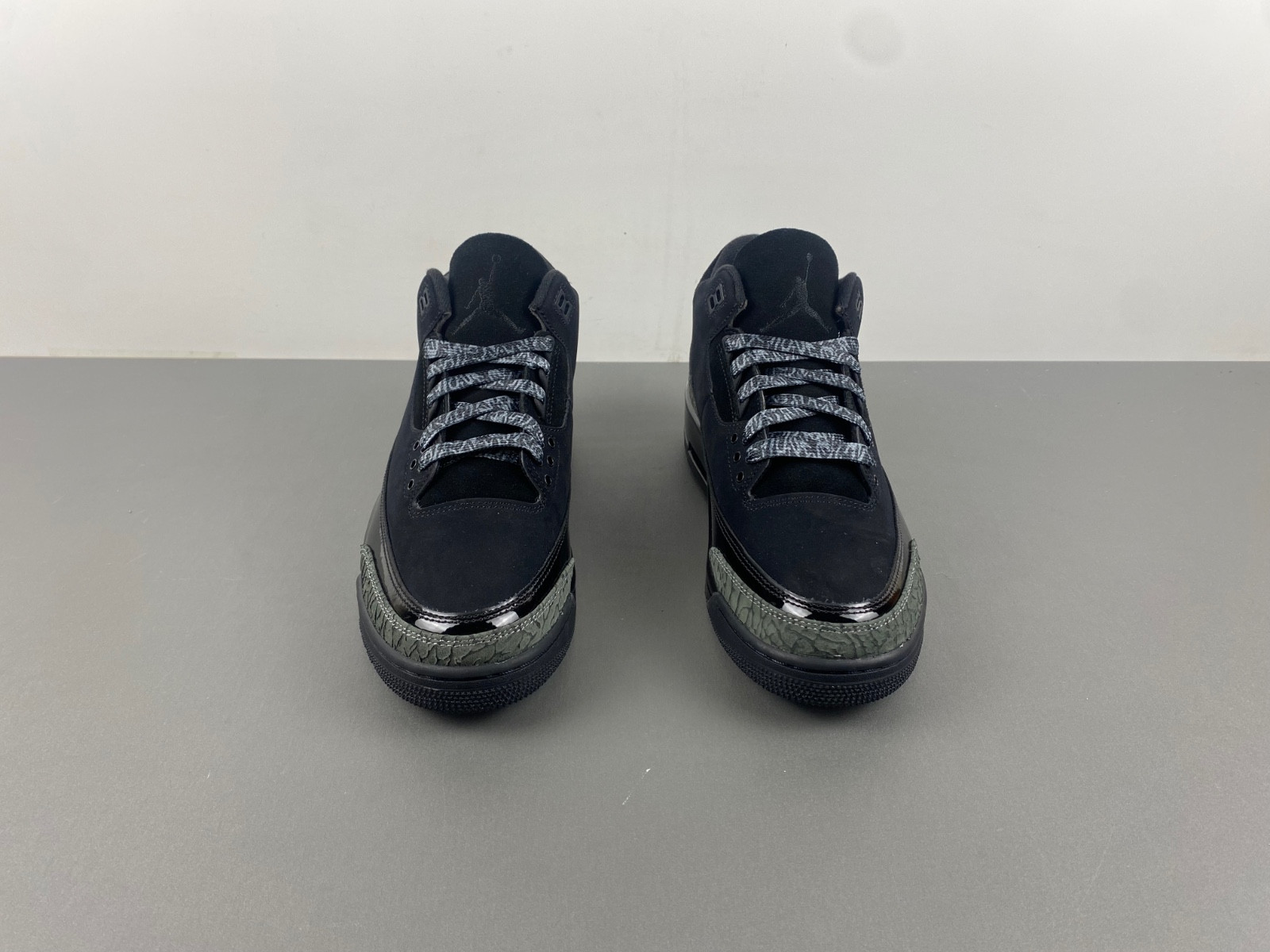 Air Jordan 3 Retro 